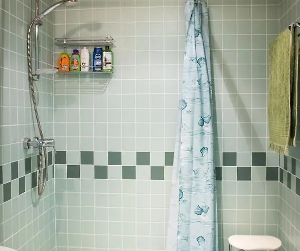 Sadama 4 Street * بارنو