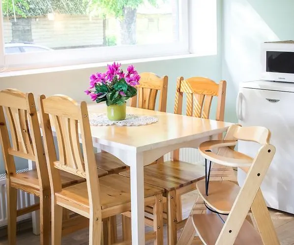 Sadama 4 Street * بارنو